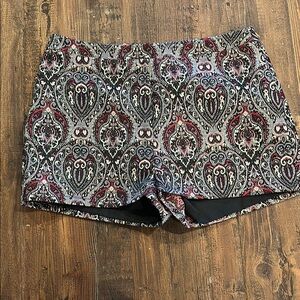 Stylish Women's Patterned Shorts
